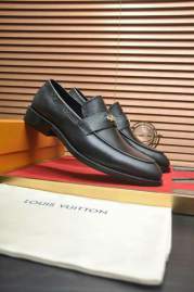 Picture of Louis Vuitton Shoes _SKULVsz38-45mnf055514331